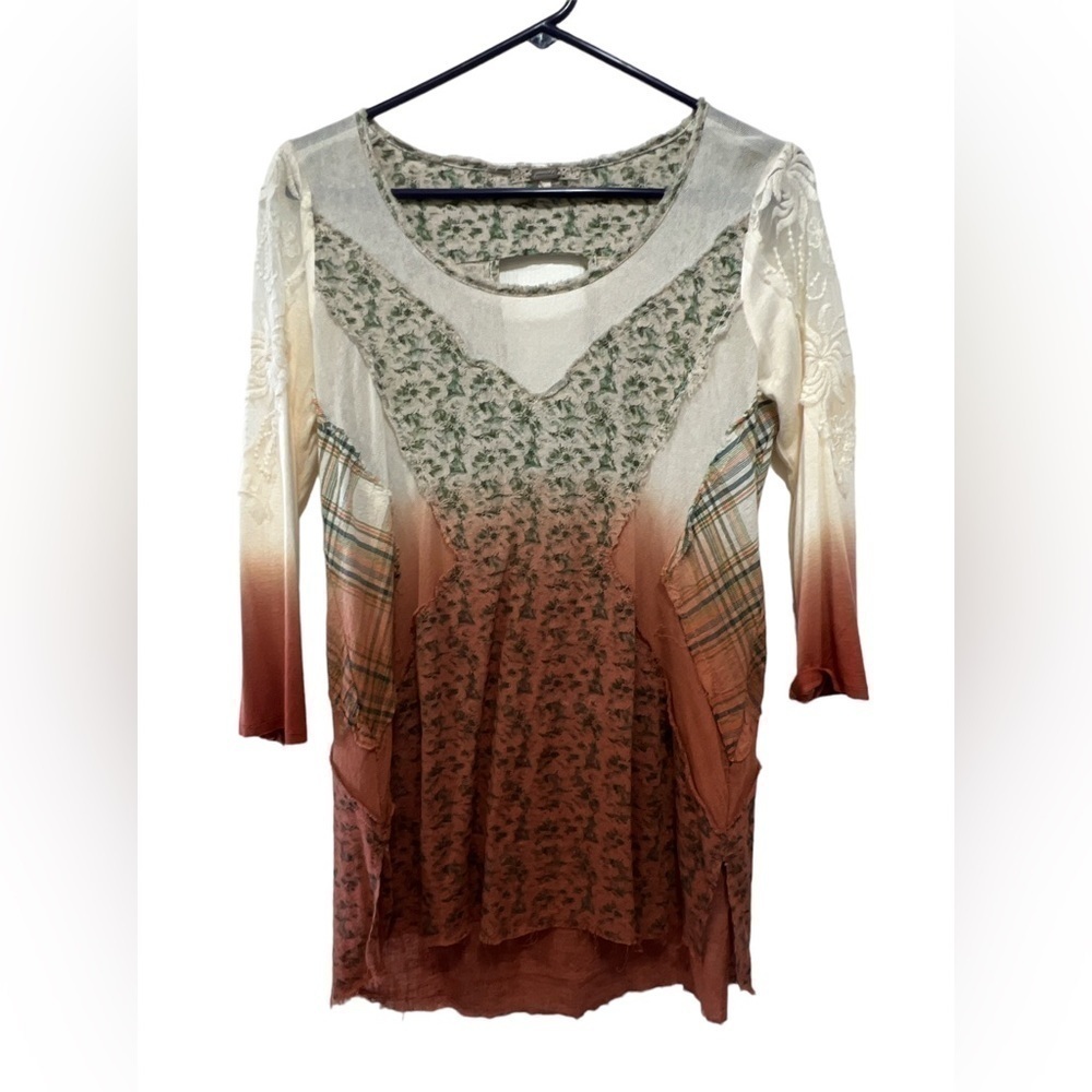 Gimmicks Top Size Small EUC